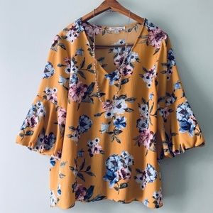 NWOT Green Envelope floral bell sleeve blouse